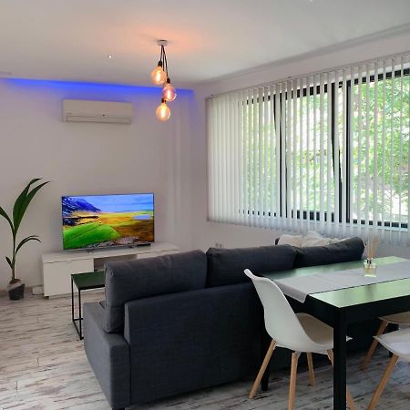 Nordic Style Apartment With Underground Parking Sofía Exterior foto